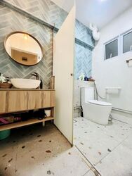 Blk 102 Rivervale Court (Sengkang), HDB Executive #569765211